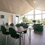 Luxury Seaside Retreat In Nr Lyngby-by Traum Dom wakacyjny