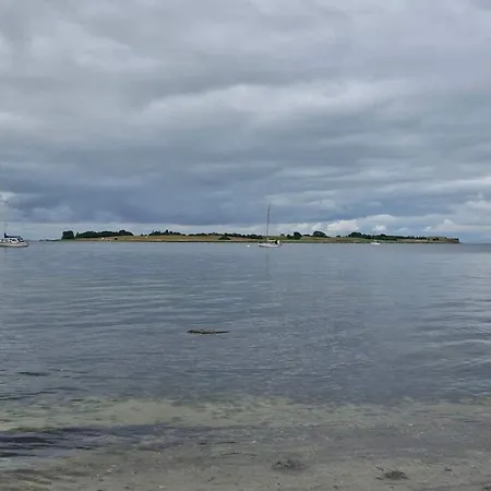 Luxury Seaside Retreat In Nr Lyngby-by Traum 펜션 Fåborg